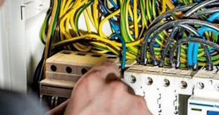 Электрика в частном доме под ключ в Братске - стоимость услуг от 1525 руб.